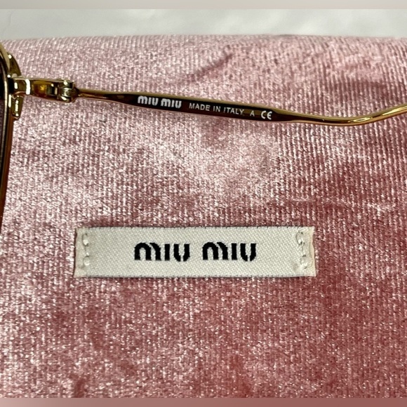 Miu Miu | womens retro pink & yellow sunglassses/aviators &‎ case (SMU56R) main image 4